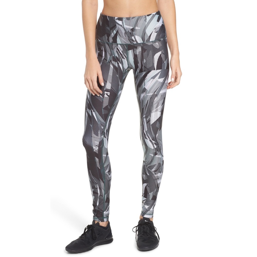 Zella high waisted printed leggings medium camo